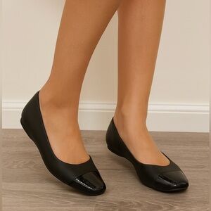 9- DV by Dolce Vita Flat Women’s Shoes Size 9 NIB